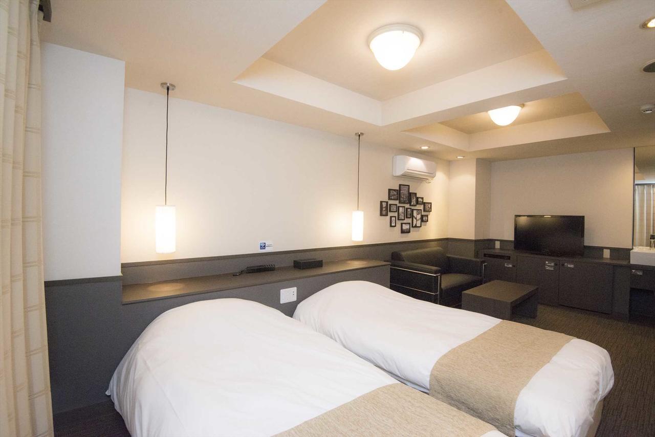 Hotel Double Funabashi Eksteriør billede